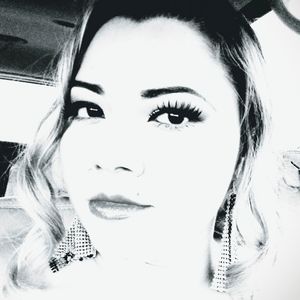 Meet your Posher, Miky